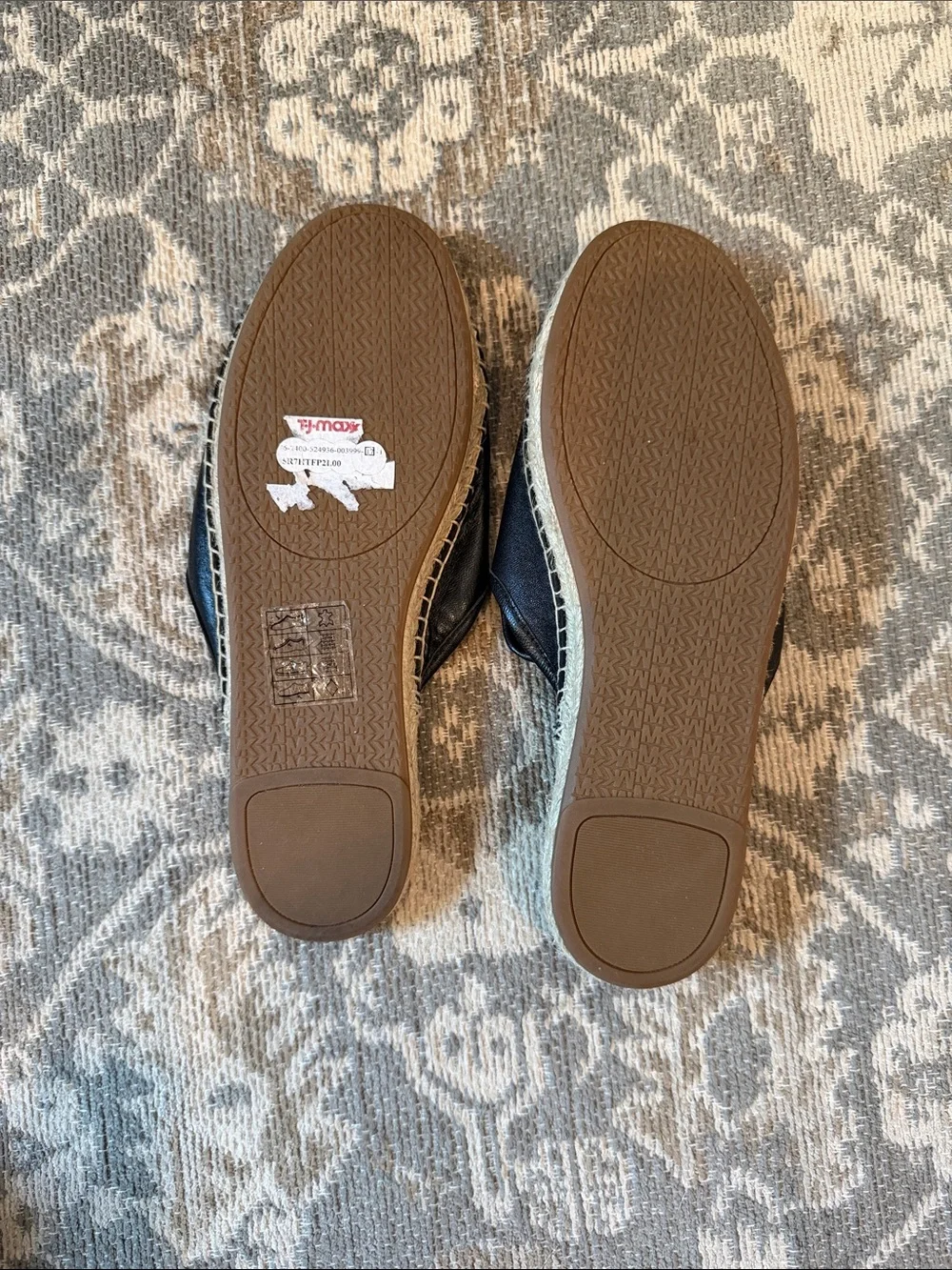 Michael Kors Black Leather Espadrille Mule Slip-Ons size 7 like new